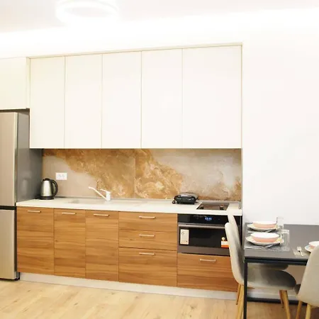 Lindi's 5/1 Appartement *